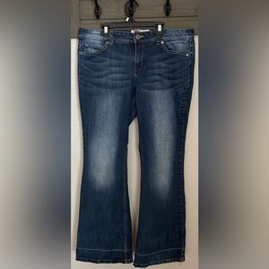 LEI | Sophia | Hipster Flare | Denim Jeans | Size: 15 jeans